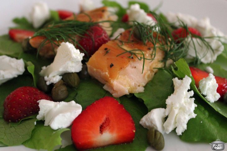 Salad with smoked salmon, strawberries and goat cheese makes a great brunch or lunch dish.